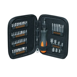 Black and Decker - ro56 Piece Ratchet Screwdriver Screwdriving Bits and Nutdriver Set - A7104