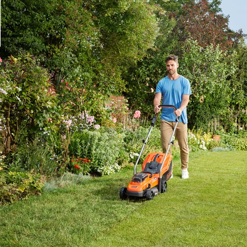 Black and Decker - 33cm Cordless 2 x 18V 40Ah Compact Mower - BCMW33184L2