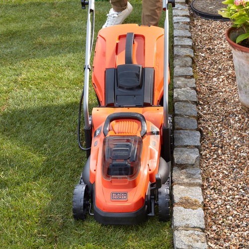 Black and Decker - 33cm Cordless 2 x 18V 40Ah Compact Mower - BCMW33184L2