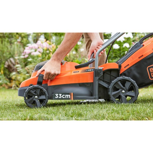 Black and Decker - 33cm Cordless 2 x 18V 40Ah Compact Mower - BCMW33184L2