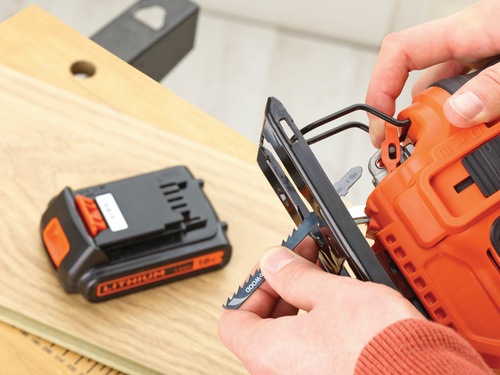 Black and Decker - Ferastrau pendular 18VLiIon fara acumulator - BDCJS18N
