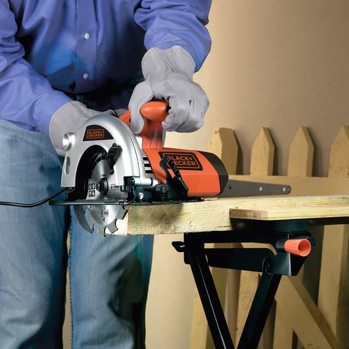 Black and Decker - ro 1100W 55mm Circular Saw - CD601A