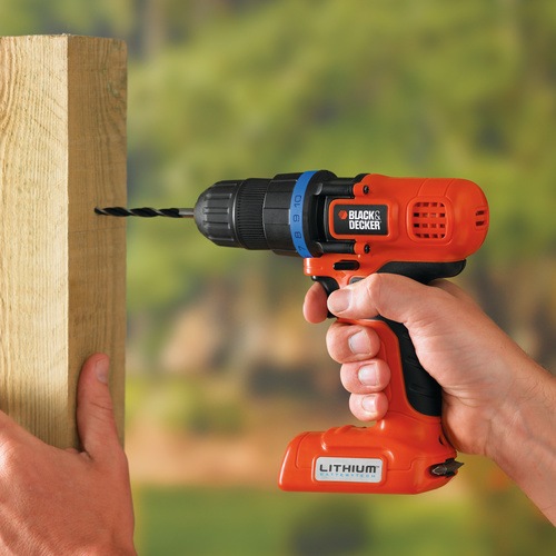 Black and Decker - Masina de gauritinsurubat cu acumulator LiIon de 7V - EPL7I