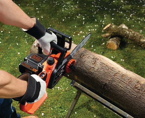 Black and Decker - 18V Lithiumion Cordless Chainsaw 25cm without battery - GKC1825LB