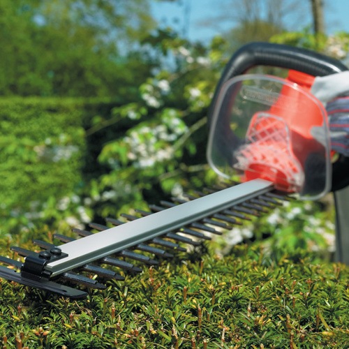Black and Decker - Foarfeca gard viu 70cm 700W - GT7030