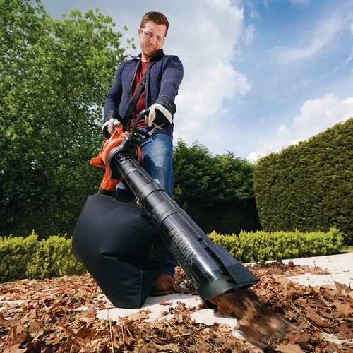 Black and Decker - AspiratorSuflanta 3000W - GW3030