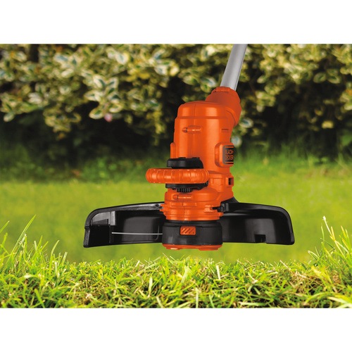Black and Decker - ro String Trimmer 550W 28cm - ST5528