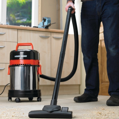 Black and Decker - ro 1400W wet  dry Vacuum Cleaner - WBV1450