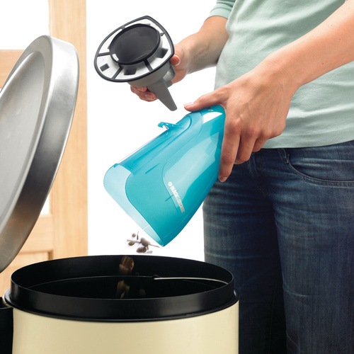 Black and Decker - Aspirator de mana Dustbuster mediu umeduscat 72V - WD7210N